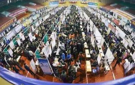 2019春招深圳平均薪酬9443元 互联网仍是吸纳就业“头牌”