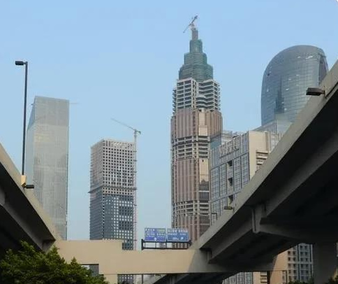 观点：广州不是普通省会城市，也不存在被打压的情况