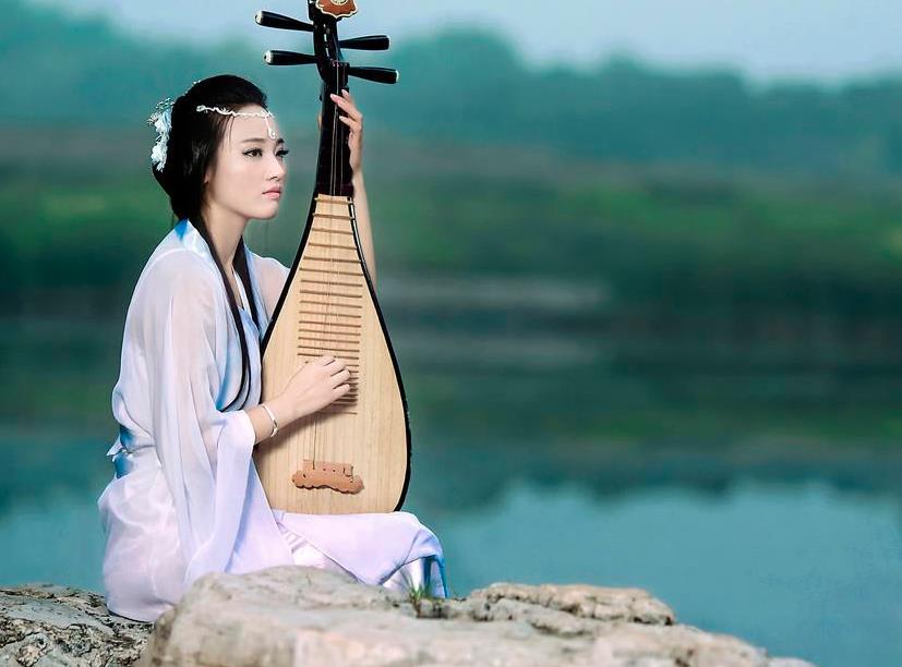 为什么用粤语读诗词会显得更好听？因为粤语保留了中古汉语特征