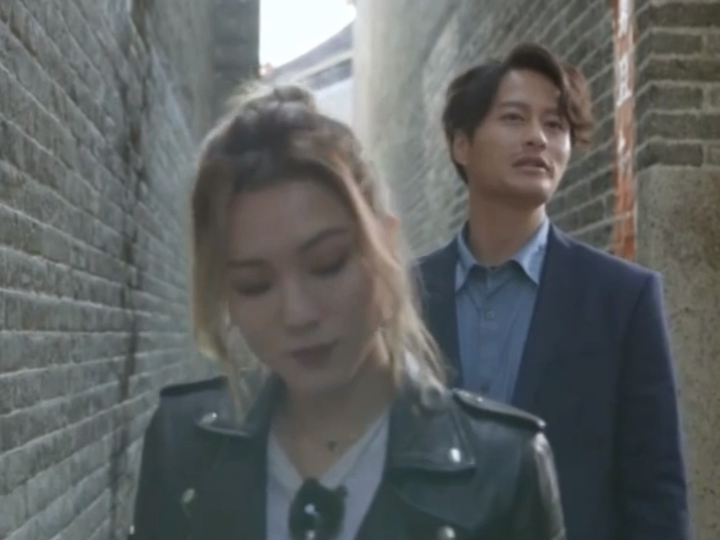 香港、深圳本地人常见的广府围村，系为了抵御仇家和匪寇而共同建造的村落