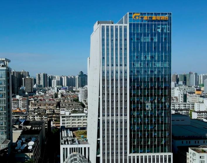 广西网友问何时开设粤语节目？广西广播电视台：目前经济广播有两档粤语节目