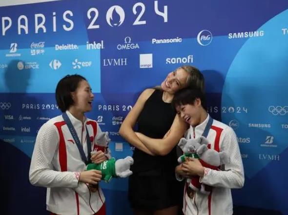 粤语烫嘴！陈芋汐用粤语打招呼：大家好，我是……啥？