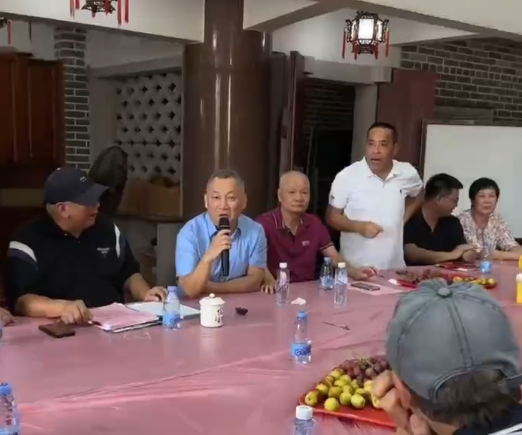 罗湖区黄贝岭集团领导告诫深圳本地人：不会讲围头话属于忘本