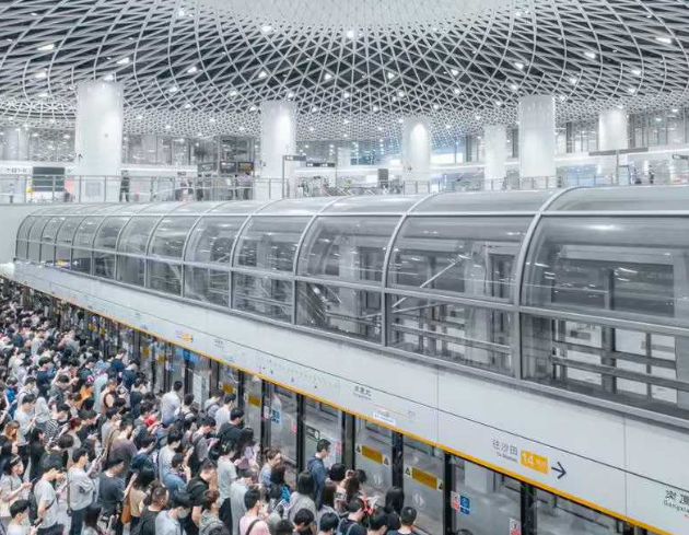 深圳牛马之诗（张生 作）