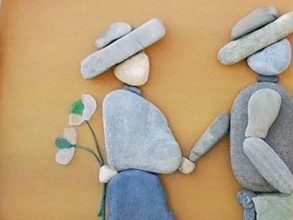 为什么各地会说壮语的人基本都会粤语等2-6种语言？