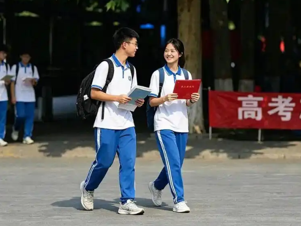 深圳高考复读费用是多少？城院教育为您分析