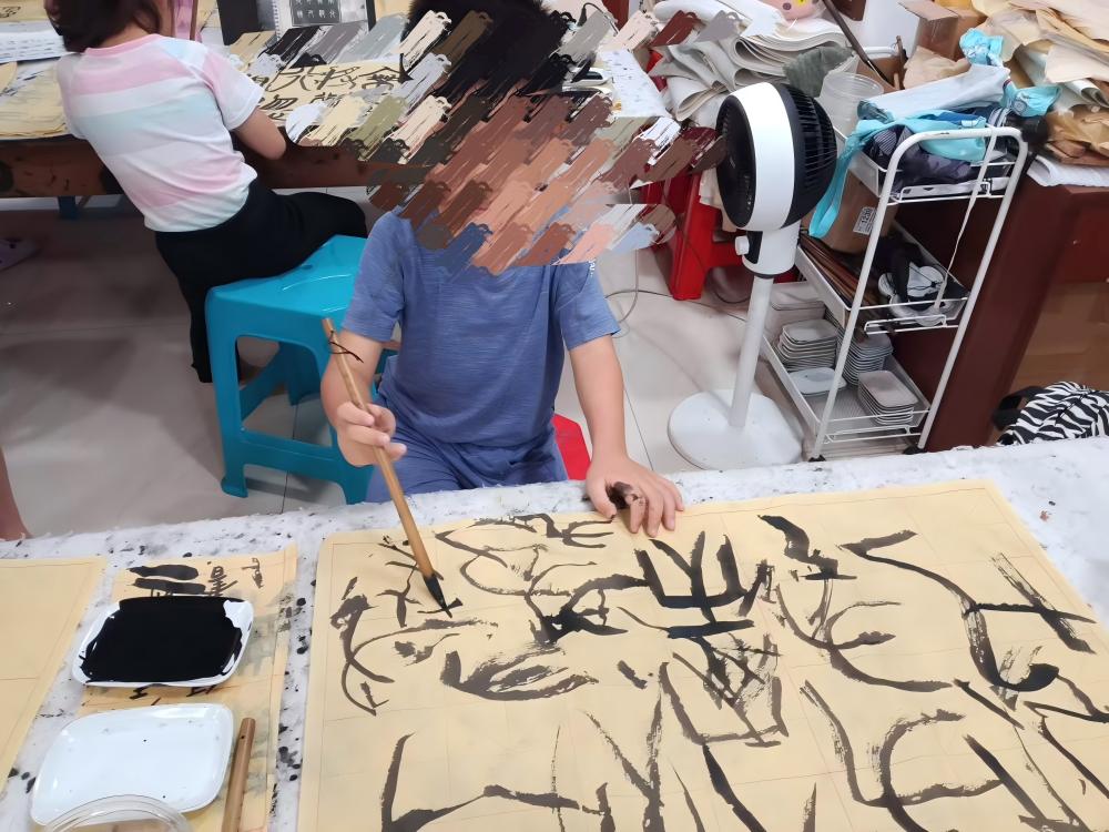 周秦网书法作品展示（10）书法促进孩童大脑升级