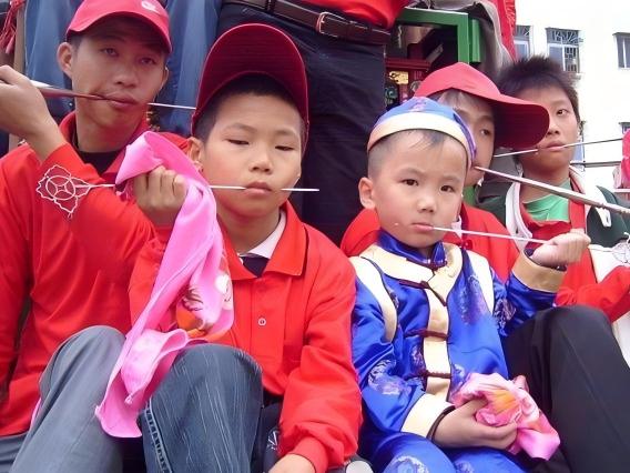 湛江人元宵节年例和游神习俗，十分怪异和疯狂